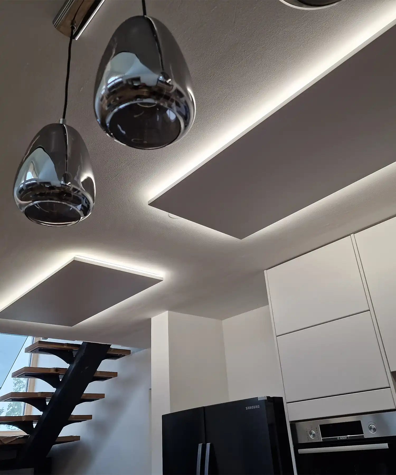 Kiasa's Eko infrared Panel Heater with LED lighting for instant heat