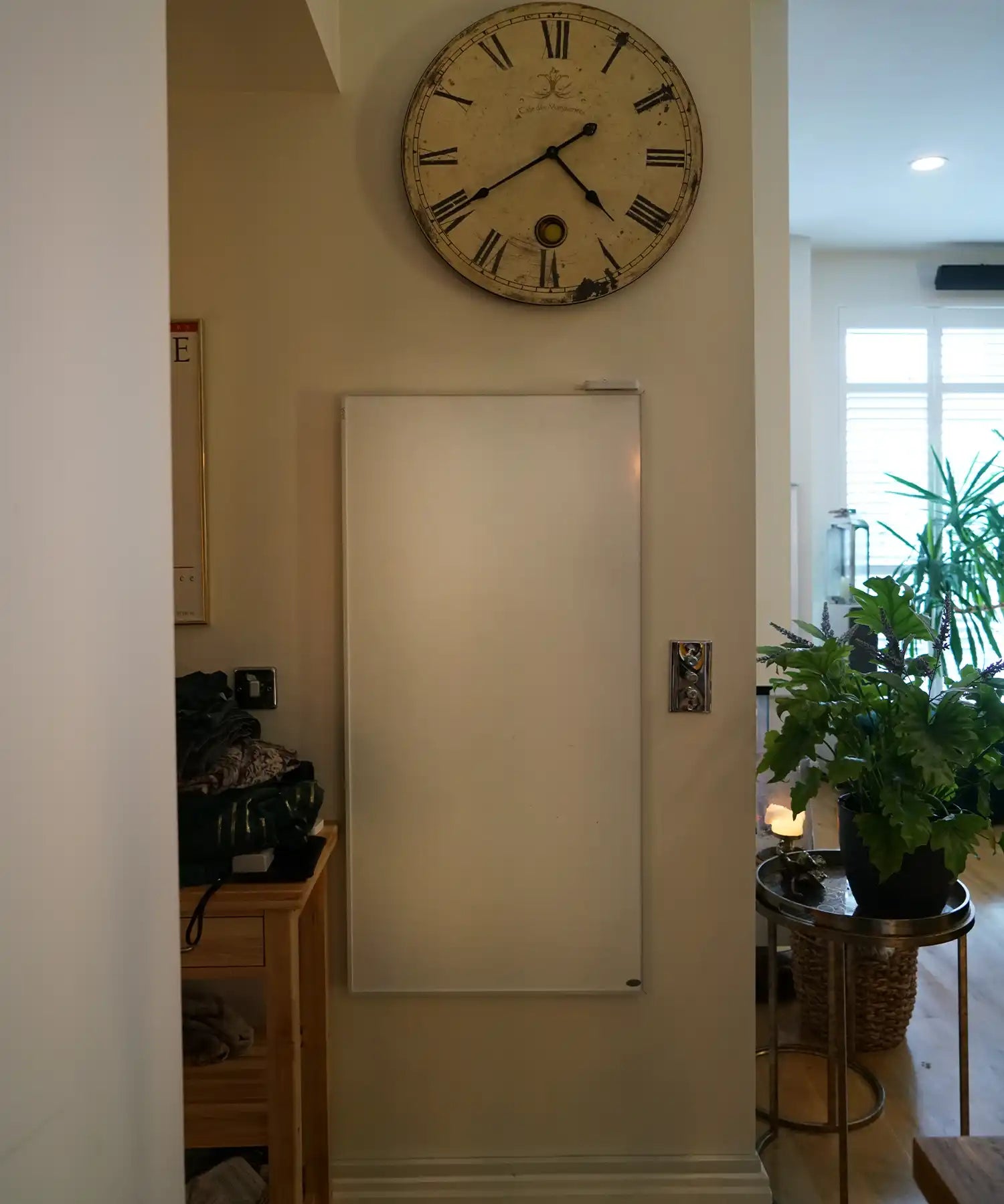 Contemporary interior showcasing Kiasa heating panels in Gil London