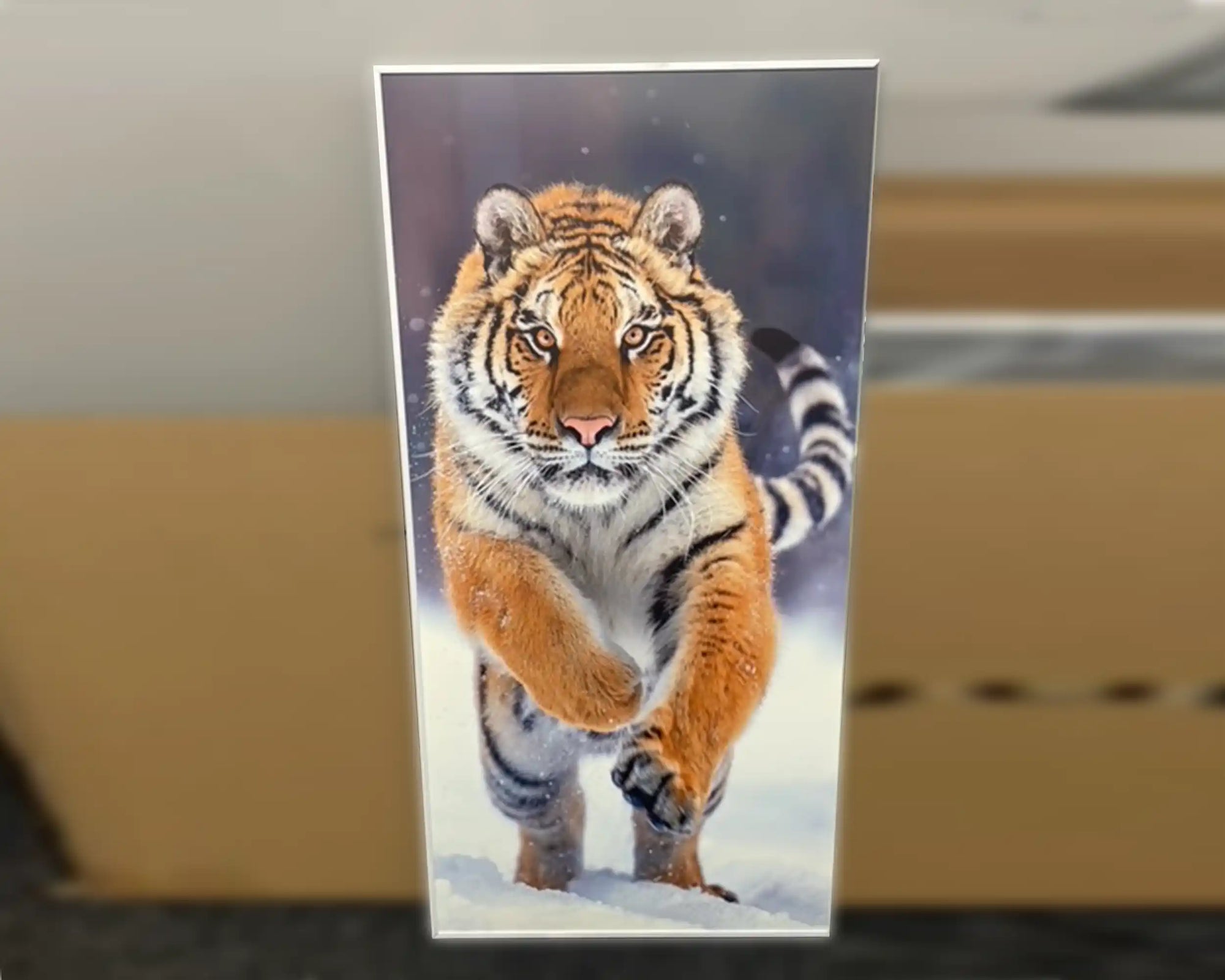 Kiasa Custom Panel 720w of Tiger Running in Snow