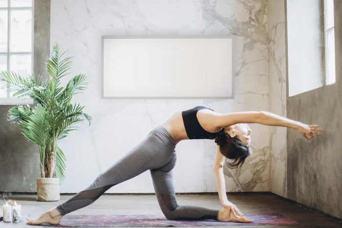 WHAT’S THE HOTTEST FITNESS WORKOUT GOING – HOT YOGA OR REFORMER PILATES?
