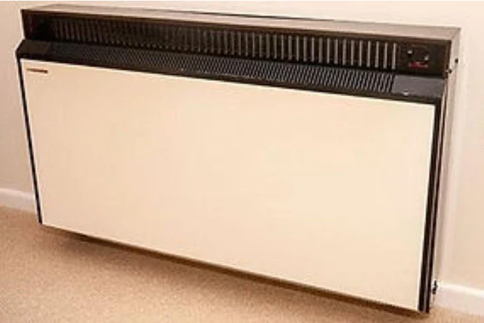 Image of an old fashioned storage radiator